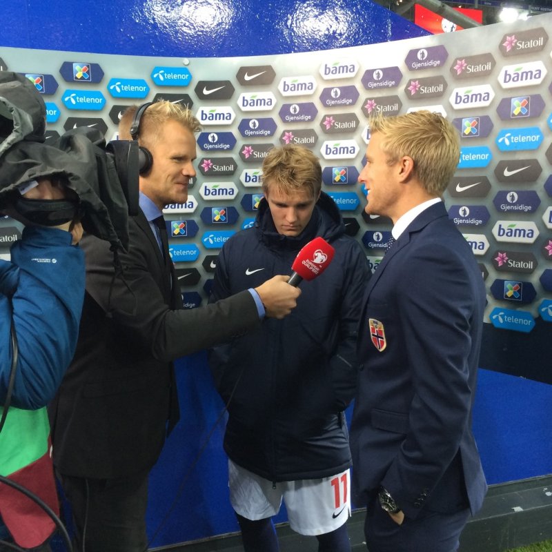 Flashintervju-posisjon i spillerslusen på Ullevaal Stadion.
